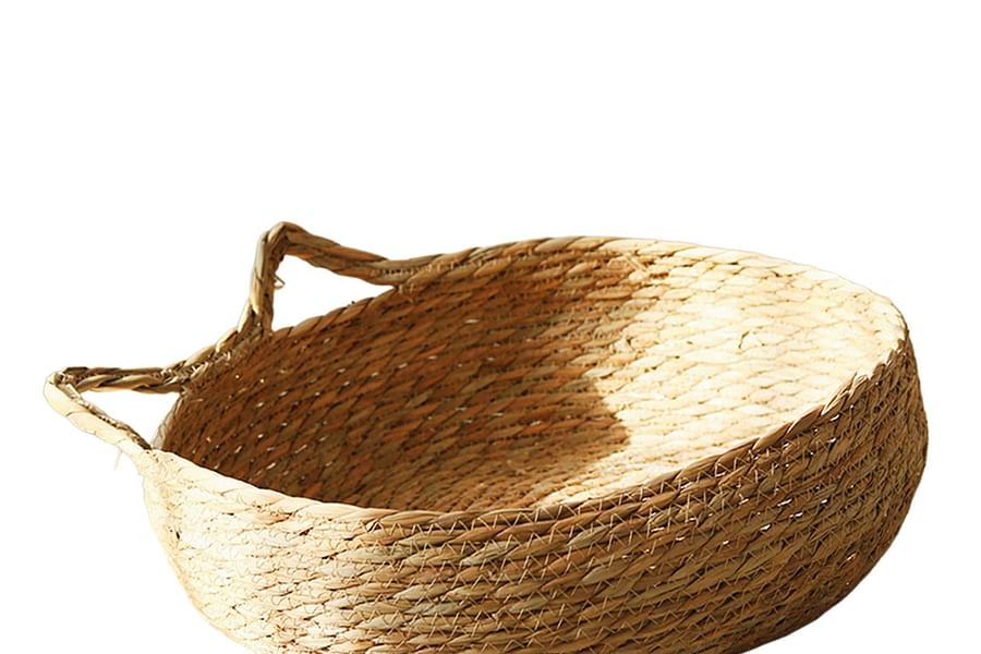 wicker basket cat bed