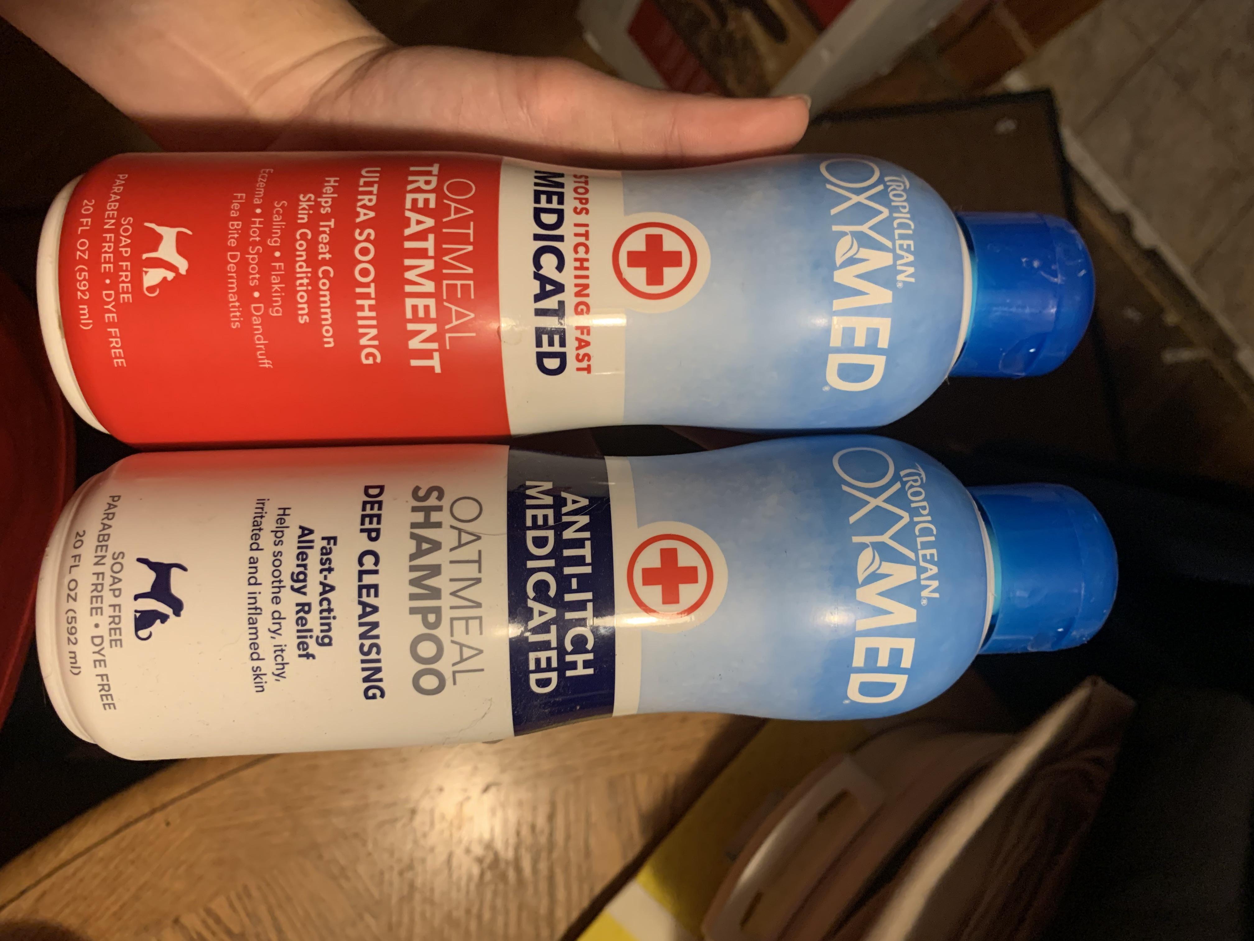 TropiClean OxyMed Medicated Oatmeal Treatment for cats