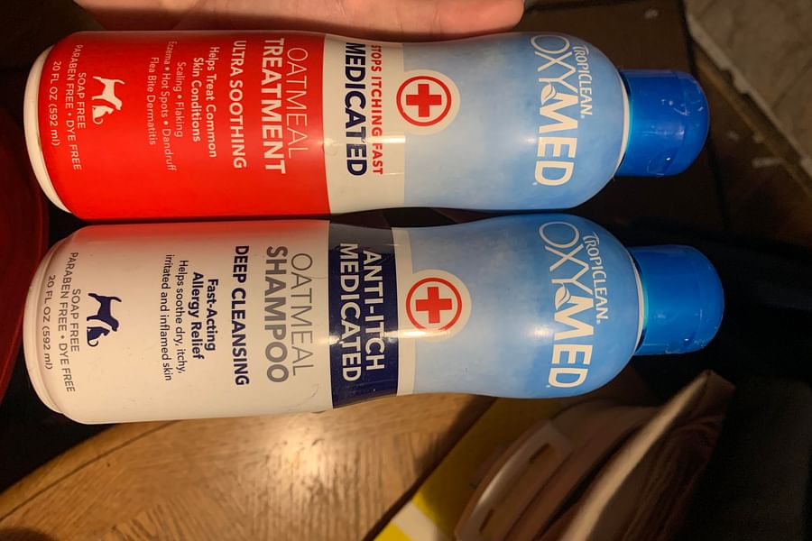 TropiClean OxyMed Medicated Oatmeal Treatment for cats